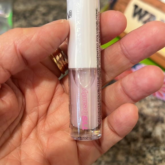 Birchbox full of New-never used products! Great gift idea!! - Picture 6 of 9